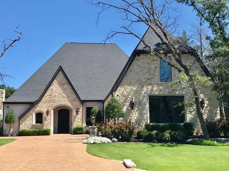 Custom home exterior by Jack Steed Homes — view 10